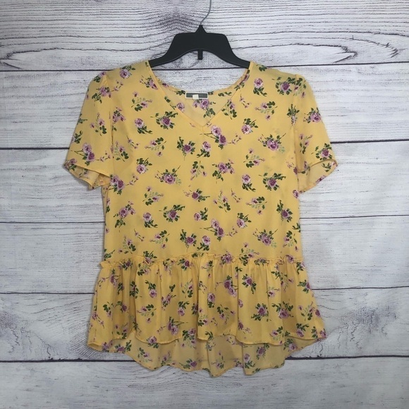 Pleione Soft Yellow Floral Top with Ruffled Hem Sz Med - Picture 2 of 5